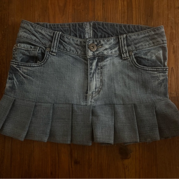 Miss Me Gray Denim Pleated Skirt - Picture 1 of 5